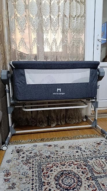 Балдар эмереги: Балдар үчүн кошумча коюлган керебет, Дөңгөлөктүү, түсү - Боз — 1