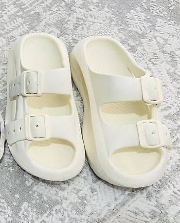 босоножки размер 36: Шлепки очень хорошего качества, ношены немного, подошва мягкая — 1