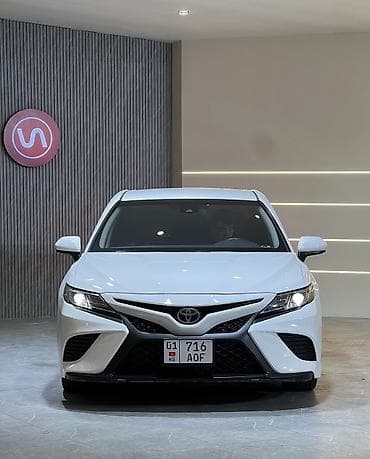corolla 2016: Toyota Camry: 2018 г., 2.5 л, Автомат, Бензин, Седан — 1