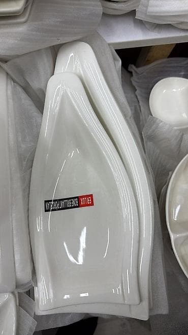 Прямоугольные сервировочные блюда ER LUX, серия Bone Brilliant