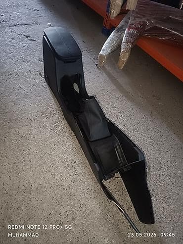 Чыканак такооч Daewoo, түсү - Кара
