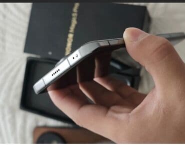 прочный телефон: Honor Magic 5 Pro, Б/у, 512 ГБ, цвет - Черный, 2 SIM — 8