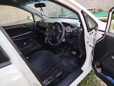 аккорд 5: Honda Stream: 2003 г., 1.7 л, Автомат, Бензин, Минивэн — 8