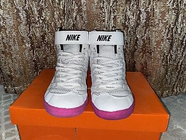 Мырзалардын бут кийими: Эркектердин кроссовкасы, 38.5, 39, Nike, Колдонулган, түсү - Ак, Өзү алып кетүү — 6