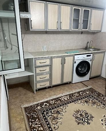 Кыймылсыз мүлк: Маевка Сдаю времянку отдельную, со всеми удобствами, отдельный двор — 1