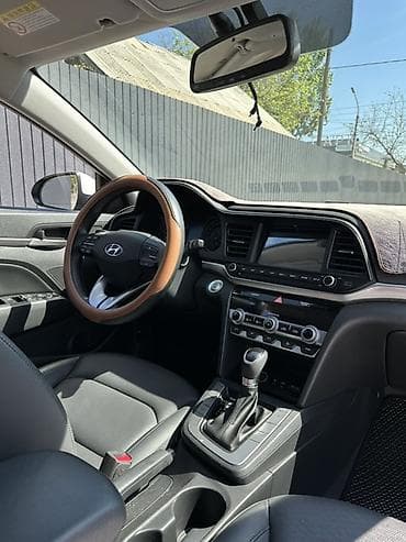 sonata 2014: Hyundai Avante: 2019 г., 1.6 л, Газ, Седан — 8