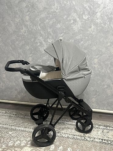 Детская коляска 2 в 1 (люлька + прогулочный блок), цвет светло‑серый с