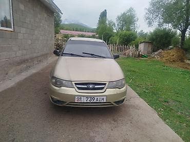 авто для такси: Daewoo Nexia: 2011 г., Механика, Бензин, Седан — 4