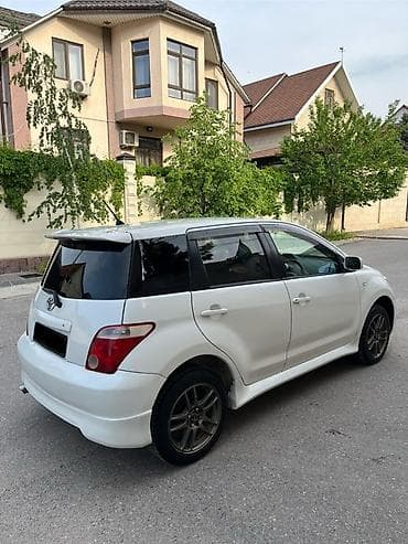тойота виста: Toyota Ist: 2004 г., 1.5 л, Автомат, Бензин, Хэтчбэк — 2