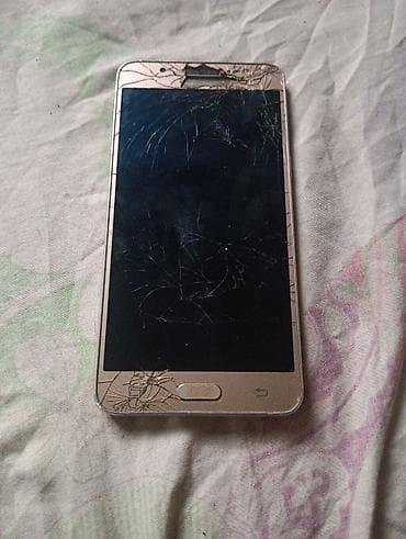 меняю на поко: Samsung Galaxy S25+, цвет - Золотой, 2 SIM — 1