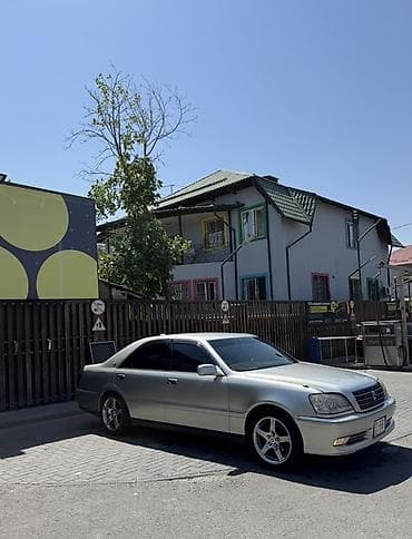 Toyota Crown: 2000 г., 2.5 л, Автомат, Бензин, Седан at lalafo.kg Toyota Crown: 2000 г., 2.5 л, Автомат, Бензин, Седан