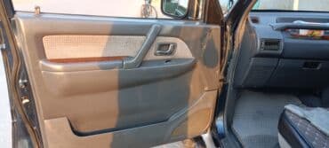 продаю связи с переездом: Mitsubishi Pajero: 1993 г., 2.8 л, Дизель, Внедорожник — 5