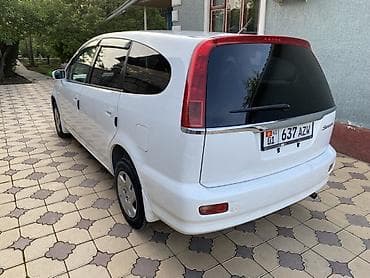 mers 212: Honda Stream: 2003 г., 2 л, Автомат, Бензин, Минивэн — 4