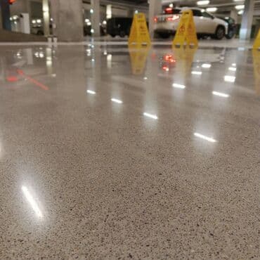 укладка бетона: Стяжка Бесплатная консультация, Монтаж, Гарантия Больше 6 лет опыта — 1