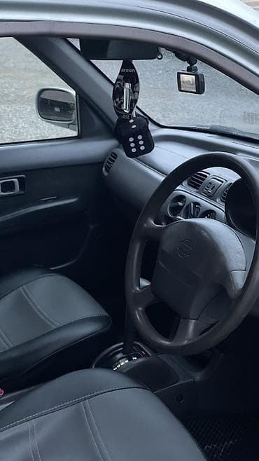 продаю nissan march: Nissan March: 1998 г., 1.3 л, Автомат, Бензин, Хэтчбэк — 9