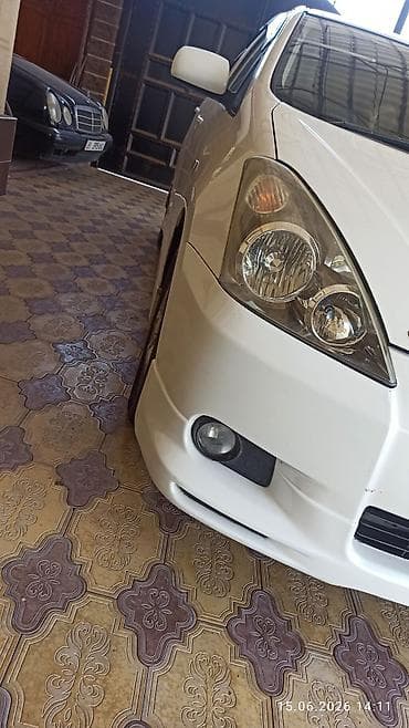 китай минивен: Toyota WISH: 2003 г., Автомат, Бензин, Минивэн — 3