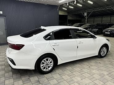 kia ceed: Kia Cerato: 2018 г., 1.6 л, Автомат, Бензин, Седан — 4