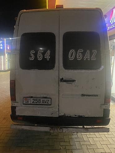 мега полуприцеп: Mercedes-Benz Sprinter грузовой фургон, длинная база, высокий крытый — 4