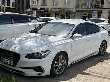 Hyundai Grandeur: 2018 г., 2.4 л, Автомат, Бензин, Седан