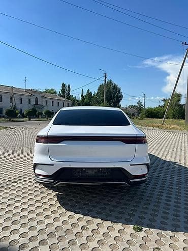 jetta 2: BYD Han: 2022 г., 1.5 л, Автомат, Электромобиль, Седан — 10