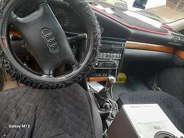 Audi: Audi A6: 1995 г., 2 л, Механика, Бензин, Седан — 1