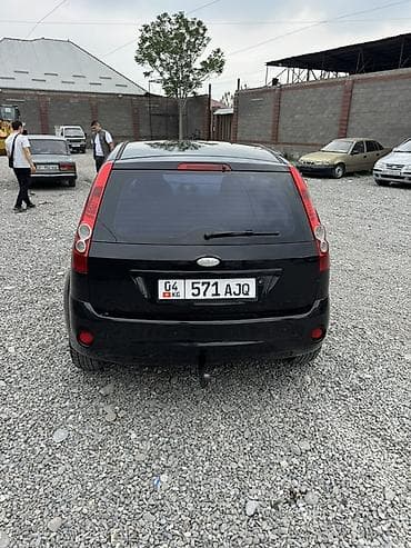 cefiro a32: Ford Fiesta: 2007 г., 1.4 л, Ручные, Бензин, Хэтчбэк — 4