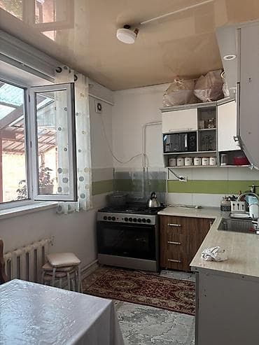 продажа гараж: 🚨 СРОЧНАЯ ПРОДАЖА ДОМА! 📍 2 улица за ЖЖолу, между К. Акиева и — 4