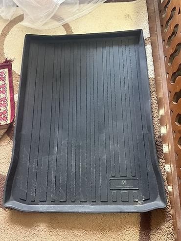 богажник ипсум: Плоские Резиновые Полики Для багажника BMW, цвет - Черный, Новый — 1