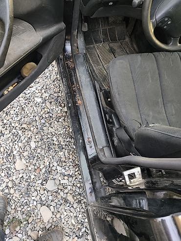 стоп w221: Mercedes-Benz E-Class: 2001 г., 2.2 л, Автомат, Дизель, Седан — 8