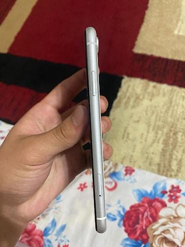 ipone: IPhone Xr, Б/у, 128 ГБ, Белый, 78 % — 4