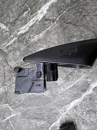 toyata altezza: Задняя левая дверная ручка Дверная ручка Lexus Б/у, Оригинал — 10