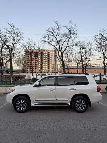 ленд крузер: Toyota Land Cruiser: 2014 г., 4.6 л, Автомат, Бензин, Внедорожник — 3