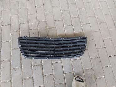 клипсы авто: Набор запчастей для автомобиля мерседес w210 2002г.в. - Комплект — 4