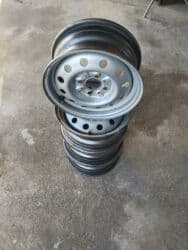 купить багажник на крышу автомобиля бу: Железные Диски R 13 Комплект, отверстий - 4, Б/у — 1