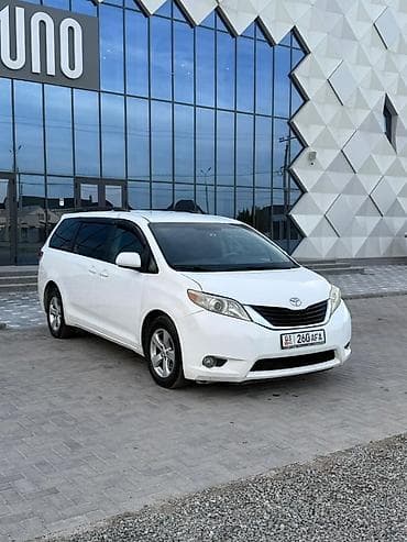 toyot: Toyota Sienna: 2011 г., 3.5 л, Автомат, Бензин, Минивэн — 2