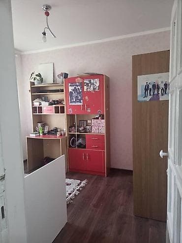 Продажа квартир: 3 комнаты, 60 м², 4 этаж — 4