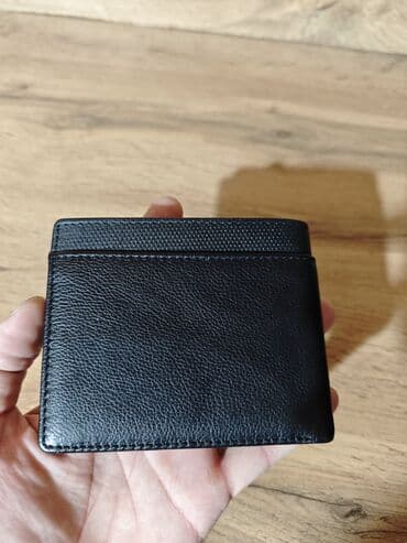 найден кошелек: Портмоне Automobile Lamborghini 
Оригинал 
Натуральная кожа — 7