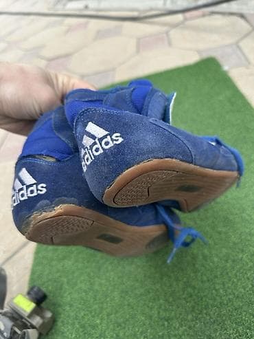 трико борцовское: Мужские кроссовки, 43, Adidas, Б/у, цвет - Синий, Платная доставка — 3