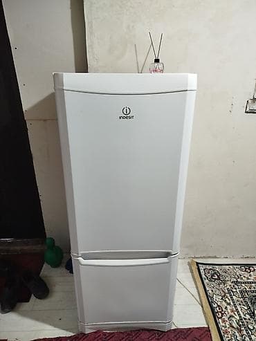 Холодильник Indesit, Двухкамерный