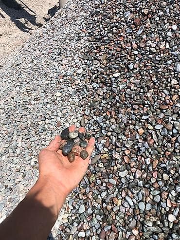 строительный материалы: Отсев щебень песок чернозем мытый вывоз строительные мусор Камаз зил — 3