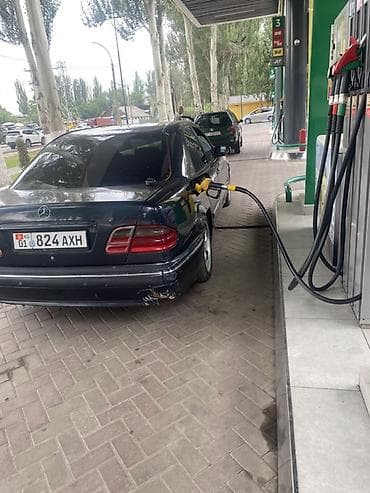 радиаторы мерс: Mercedes-Benz E-Class: 2001 г., 2 л, Автомат, Бензин, Седан — 4