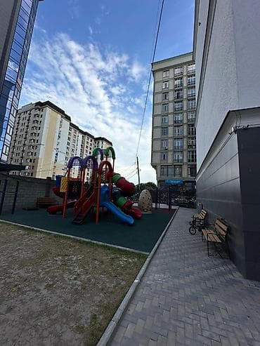 30: 1 комната, 30 м², Элитка, 7 этаж, Дизайнерский ремонт — 2