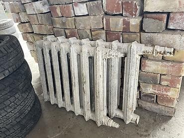 Чугунные батареи. Чугунные Радиаторы. Осталось 7 секций. Цена 180 сом