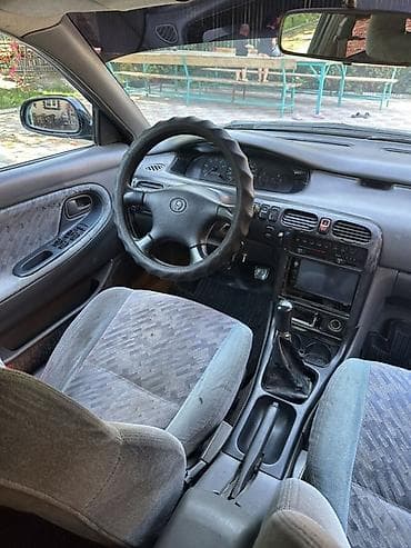 rx 550 4gb: Mazda 626: 1993 г., 2 л, Механика, Бензин, Лифтбек — 7