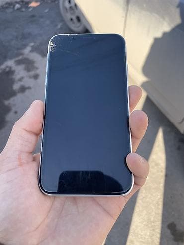 IPhone Xr, Б/у, 64 ГБ, Белый, 79 %