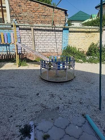 для спальни: Двухъярусная детская кровать, Б/у, ЛДСП, цвет - Розовый — 9