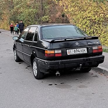 ош ишкаван: Volkswagen Passat: 1994 г., 0.2 - engine capacity л, Кол менен иштөөчү, Бензин, Седан — 4