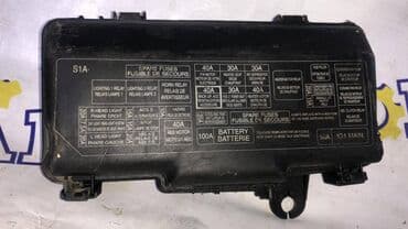 Блок предохранителей Mazda Б/у, Оригинал at lalafo.kg Блок предохранителей Mazda Б/у, Оригинал