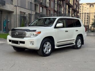 возможен обмен на дом: Toyota Land Cruiser: 2013 г., 4.6 л, Автомат, Газ, Внедорожник — 3