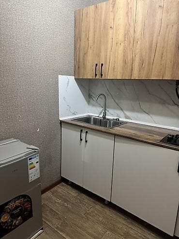 гараж с ямой аренда: Сдаётся уютная 1-комнатная квартира. По улице Чынгыза Айтматова на — 4